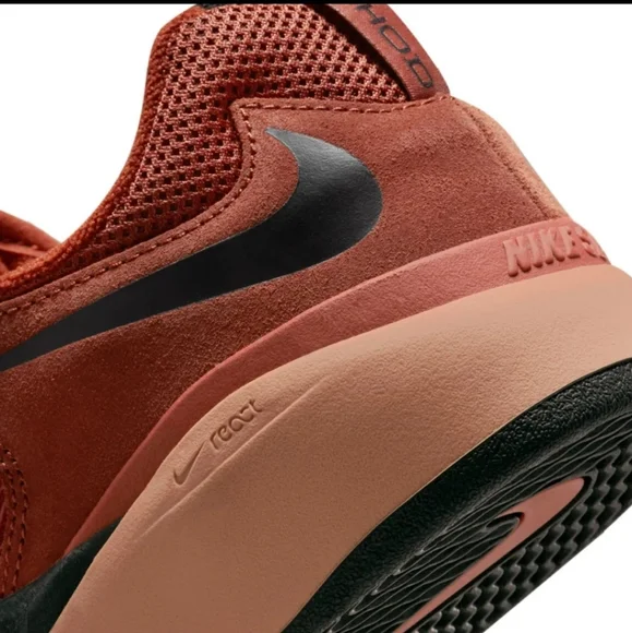 Nike SB Ishod Wair Skate Shoes - Picture 3 of 13